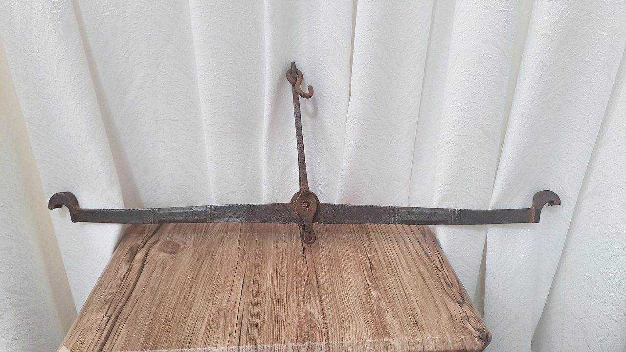ترازو 300 ساله کمیاب