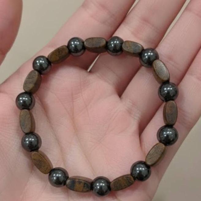 دستبند حدید و موکائیت