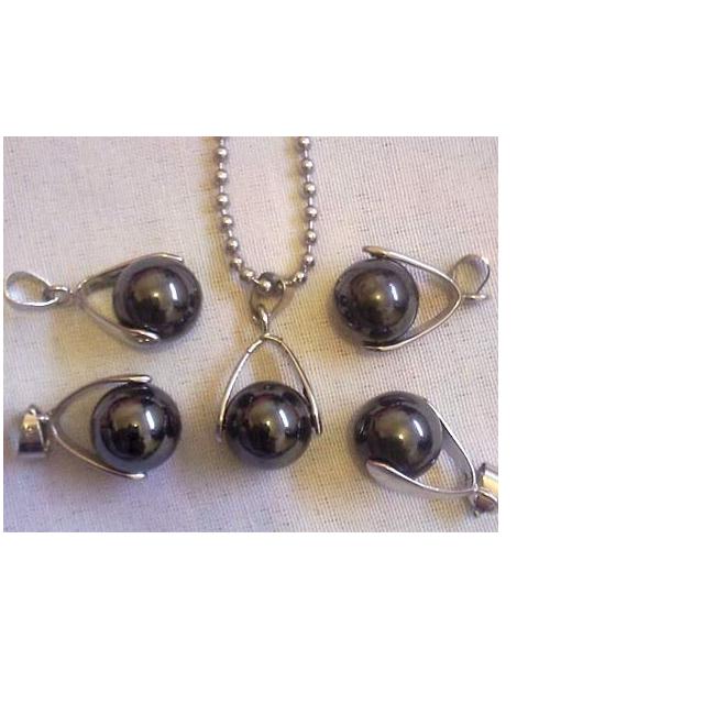 گردنبند حدید طرح خرم