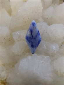 نگین