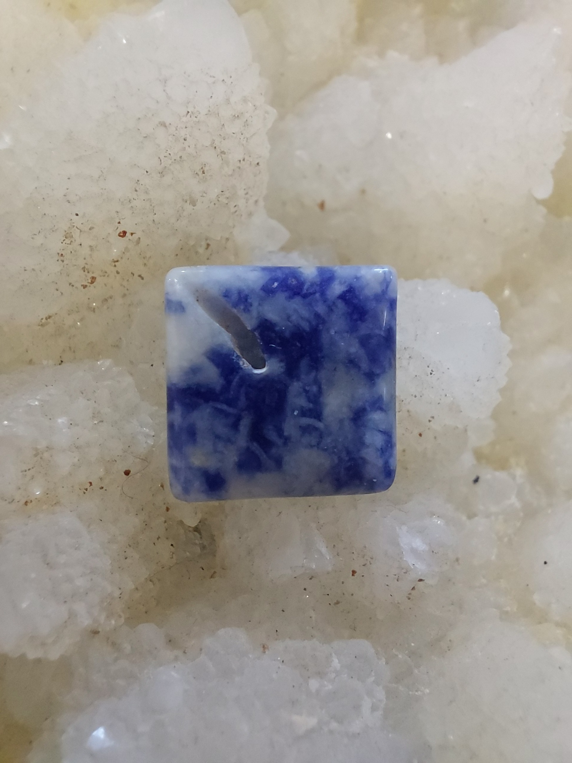 نگین سودالیت کد 8