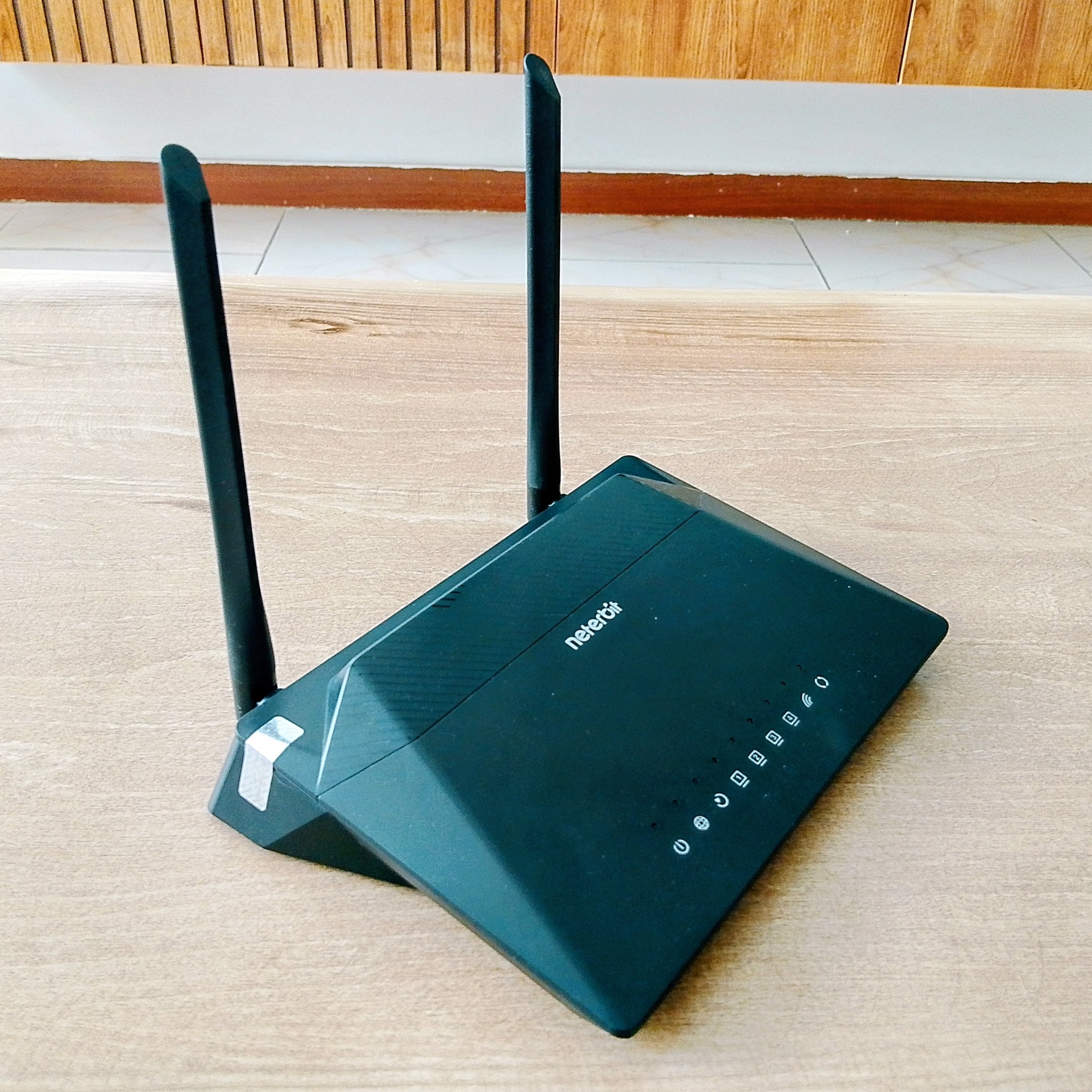 مودم نتربیت مدل NSL-224