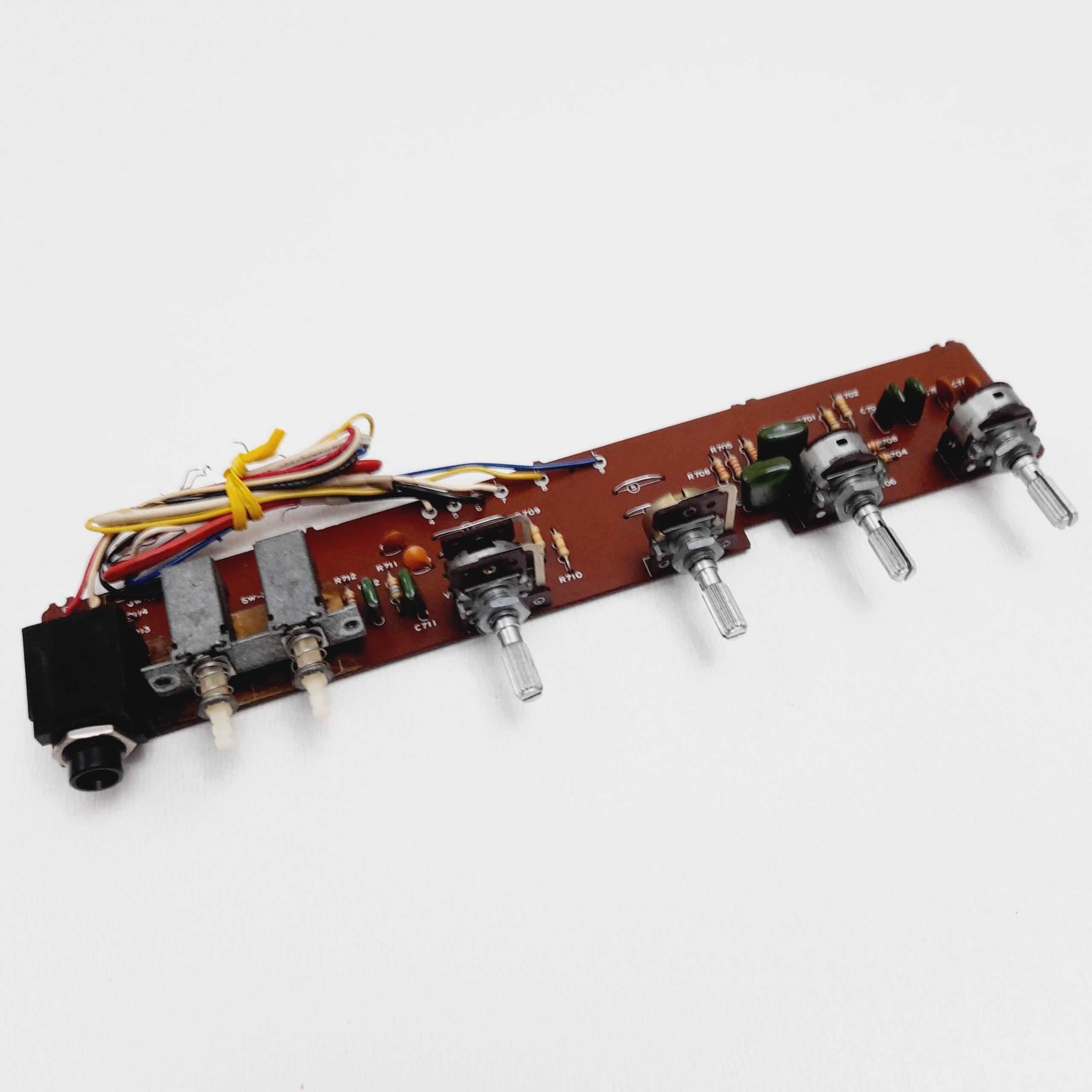 ولوم کنترل استریو FUNAI > FC1240F