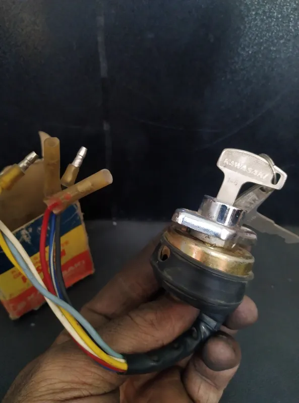 سوییچ ژاپنی کاوازاکی