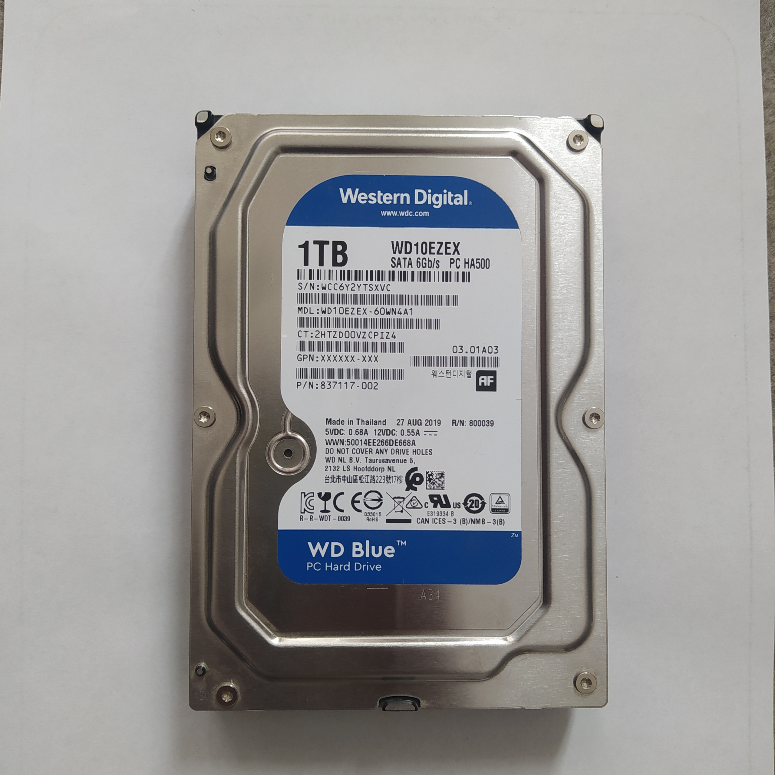 هارد یک ترا سلامت 100