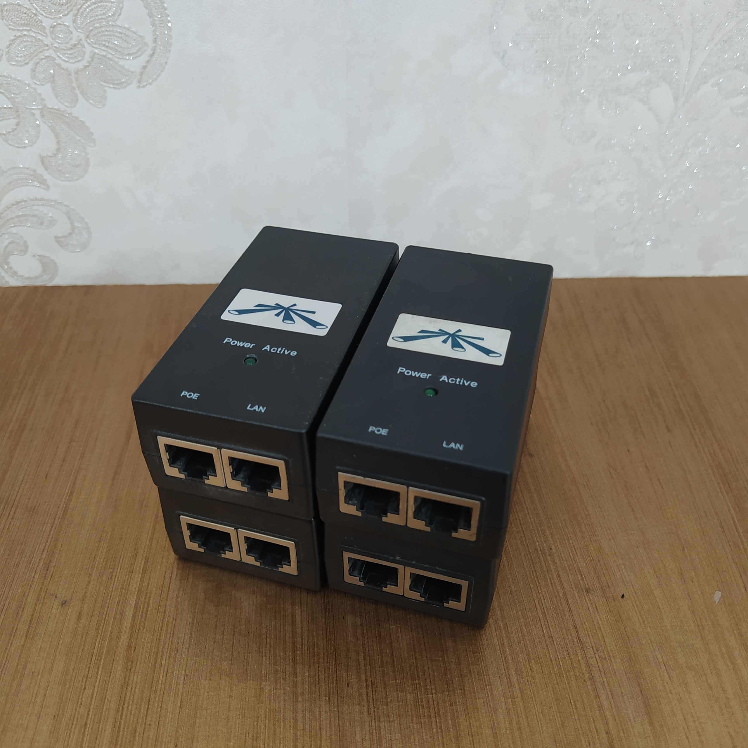 poe سالم 24 ولت مارک یوبیکیوتی