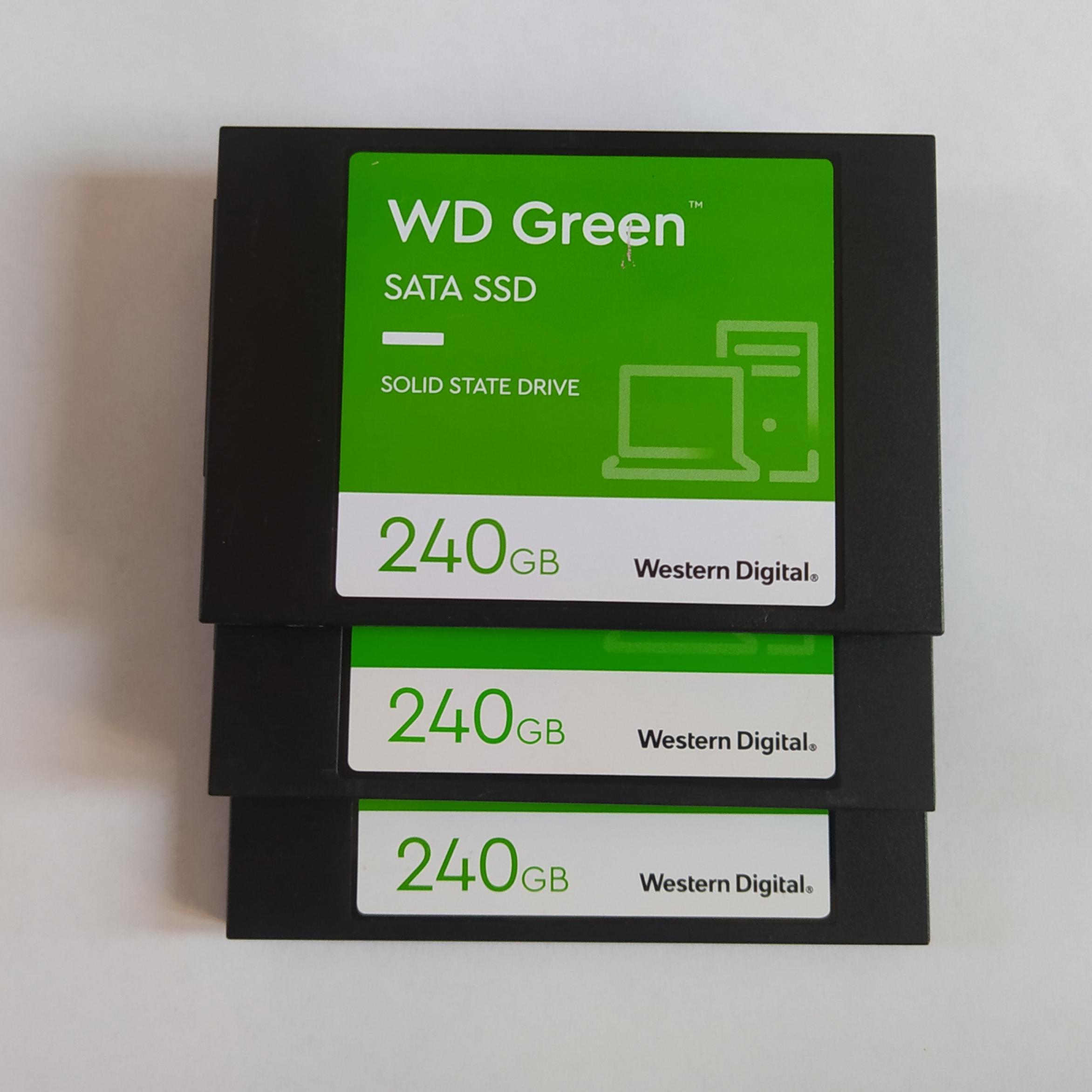 سه عدد هارد 240 گیگ ssd معیوب