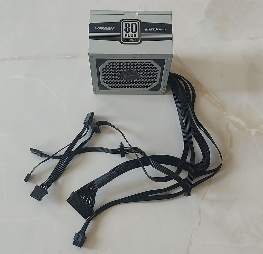 پاور GREEN مدل GP330A-ESD