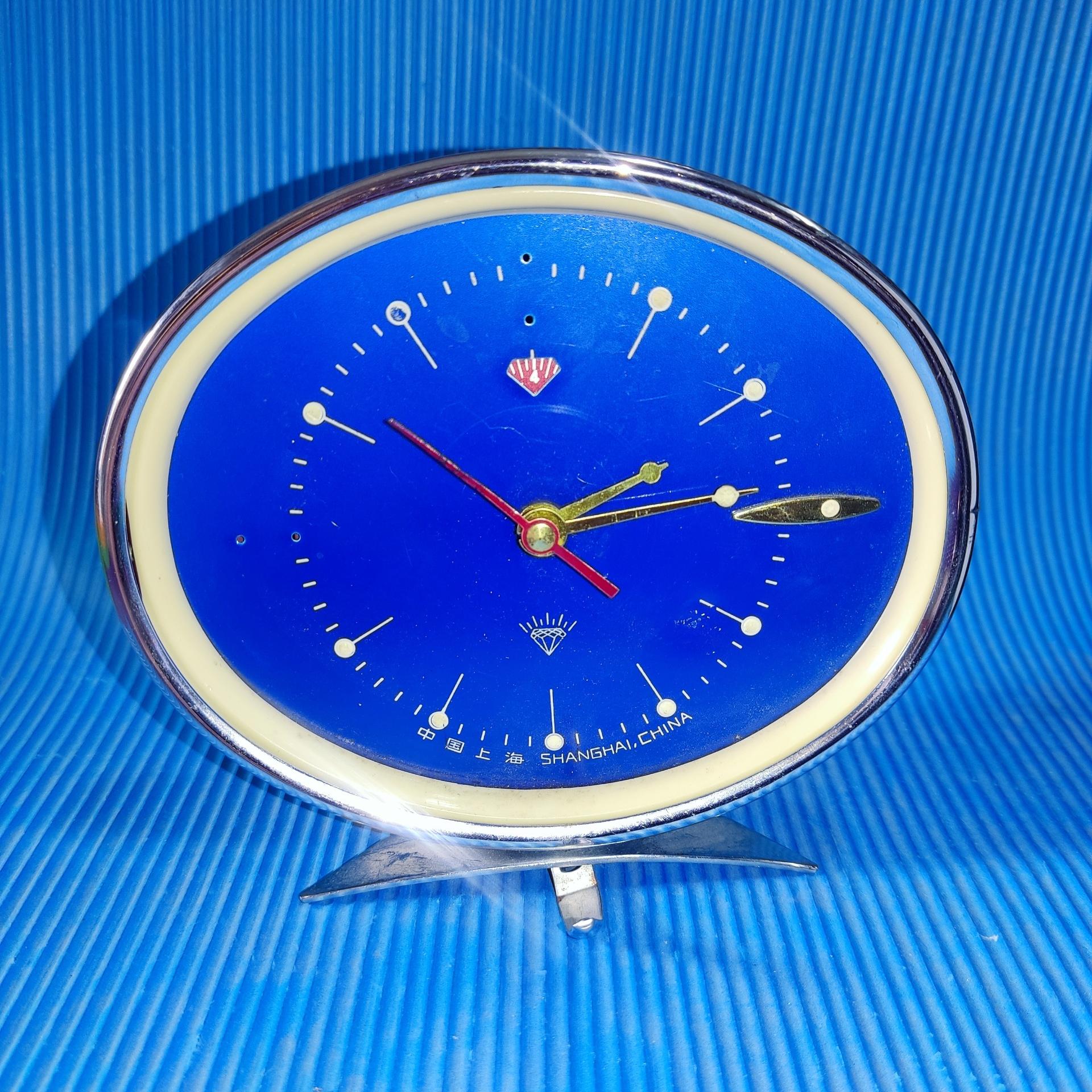 ساعت رو میزی قدیمی خوشرنگ کوکی (بدون شیشه)