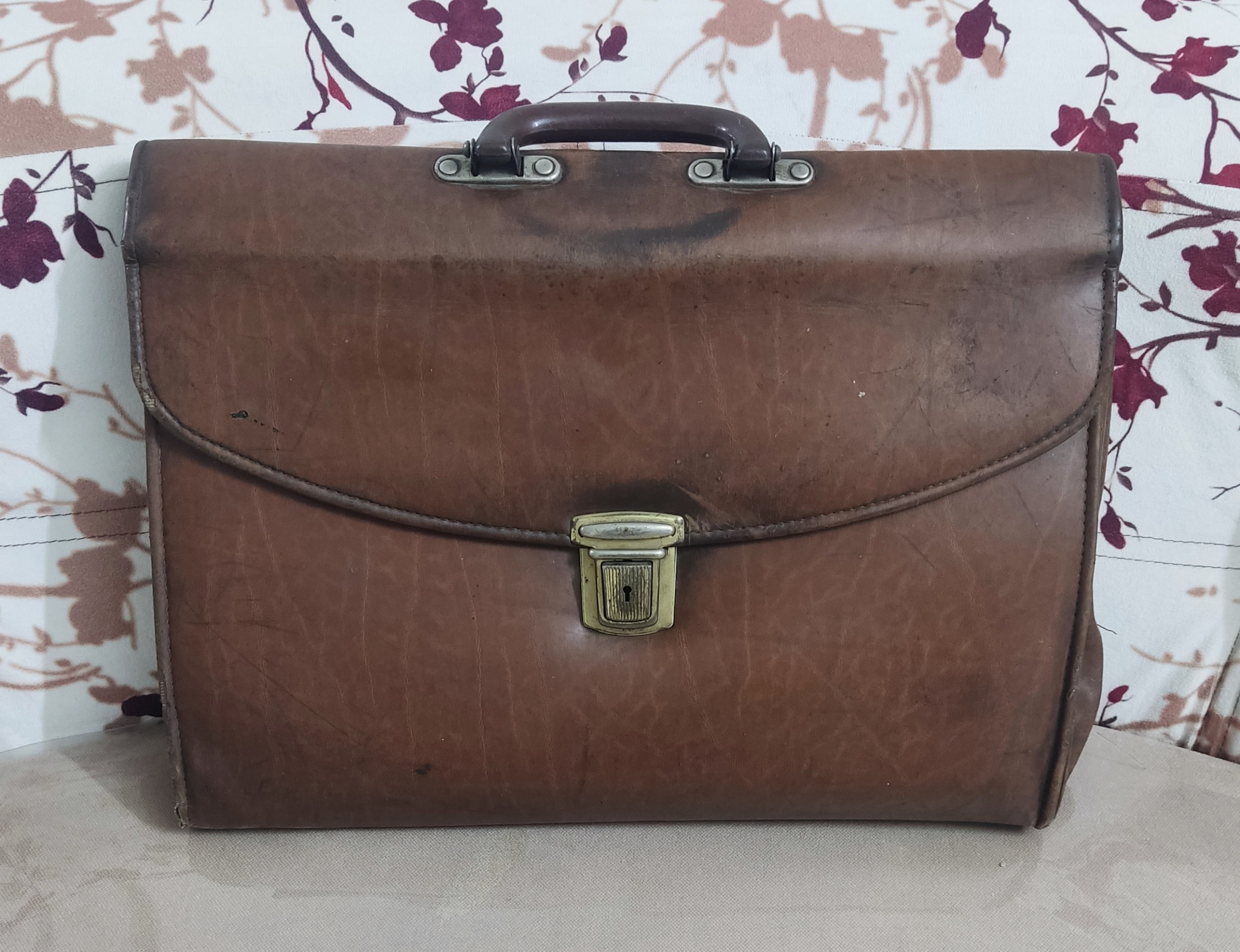 کیف مدرسه قدیمی و نوستالژیک دهه 50
