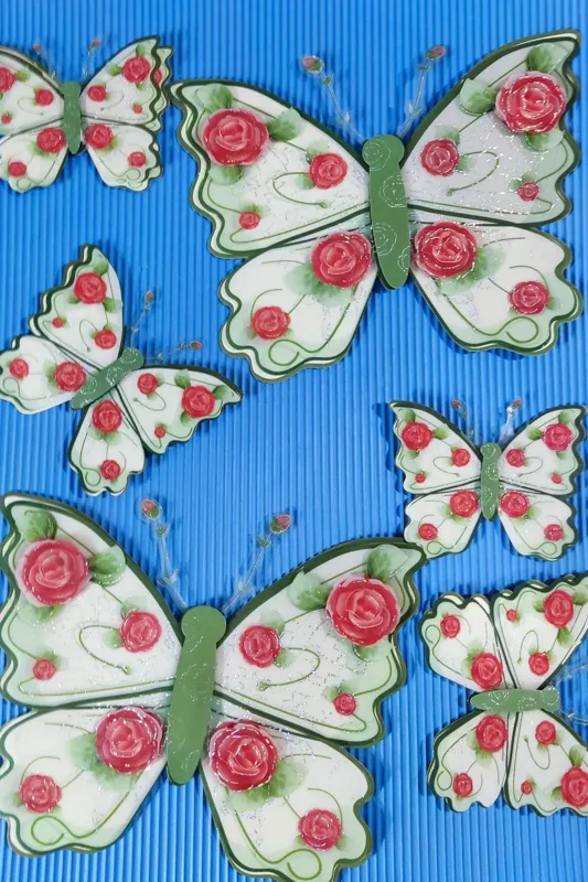 مجموعه شش برچسب پروانه ای برجسته و سه بعدی