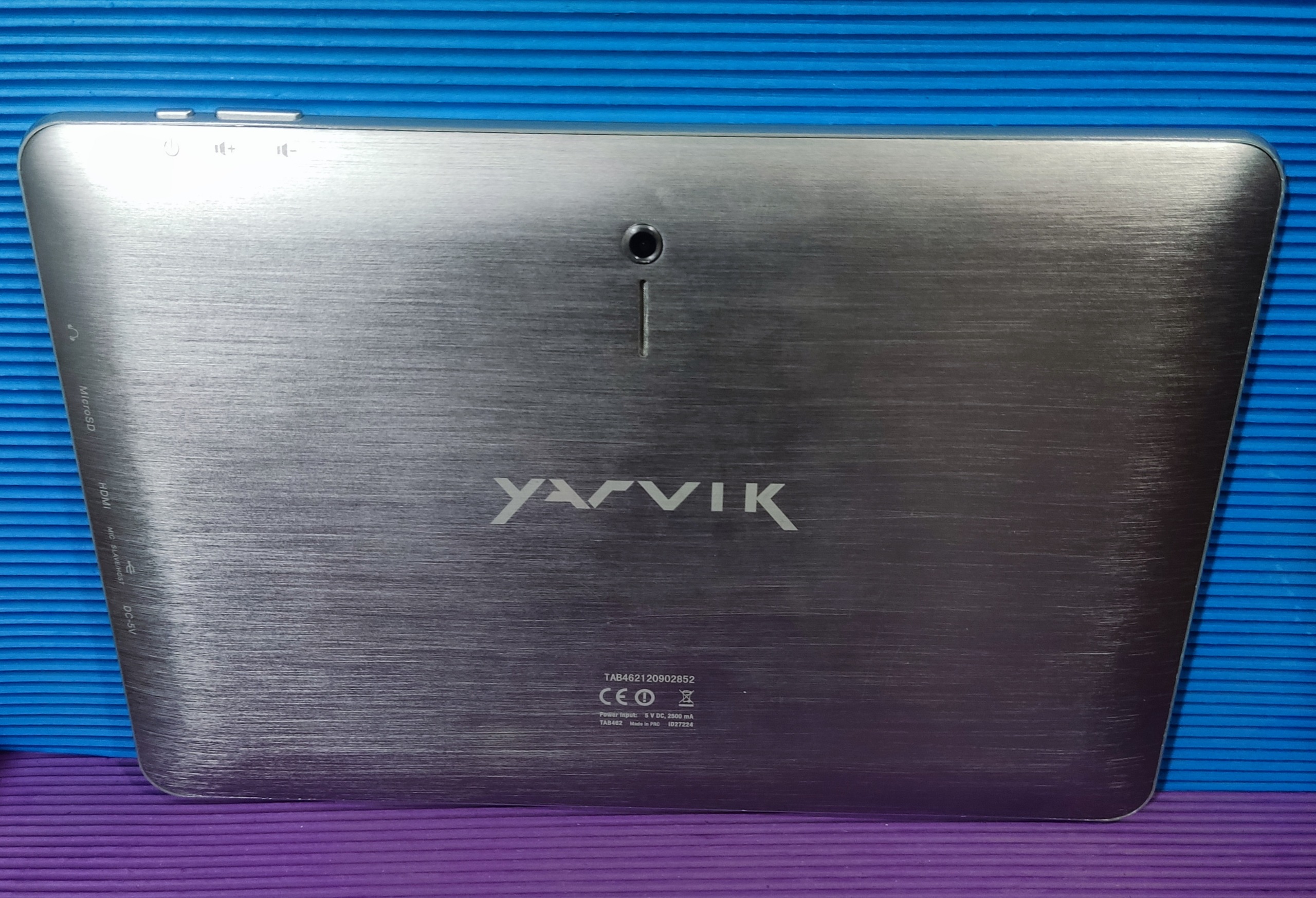 تبلت 10 اینچ Yarvik برند هلندی