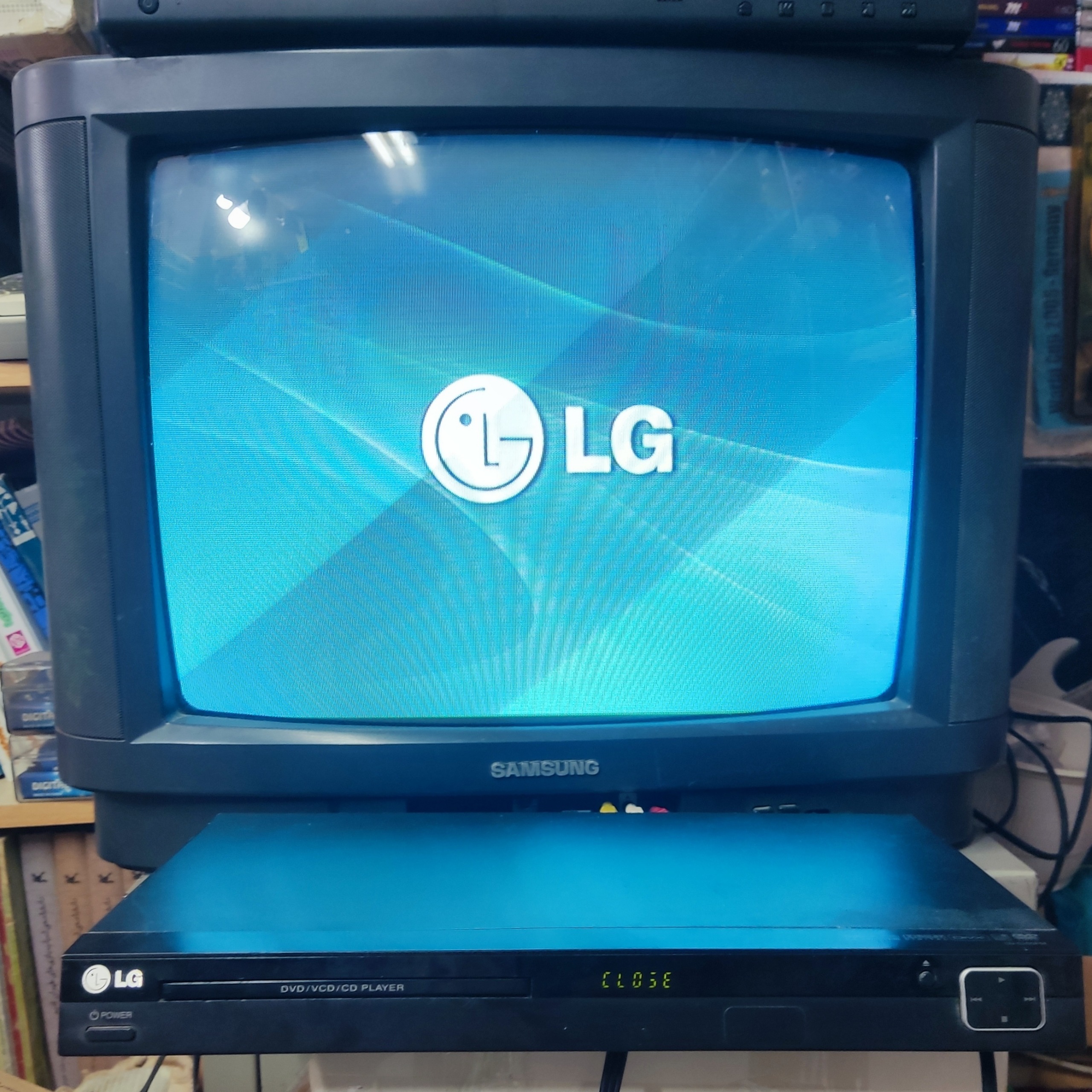 دی وی دی پلیر الجی LG DVD player