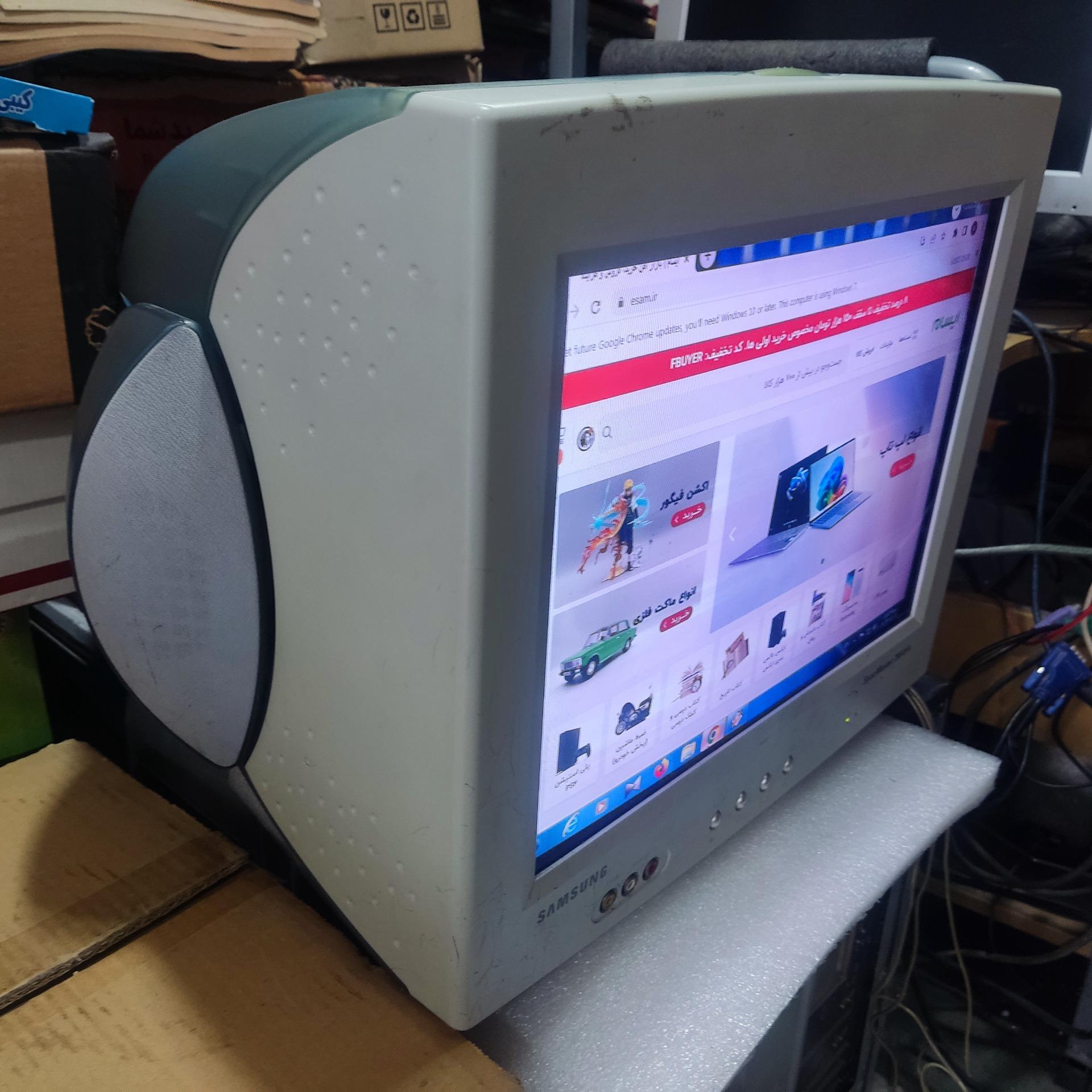 مانیتور CRT سامسونگ دارای اسپیکر و ورودیAV