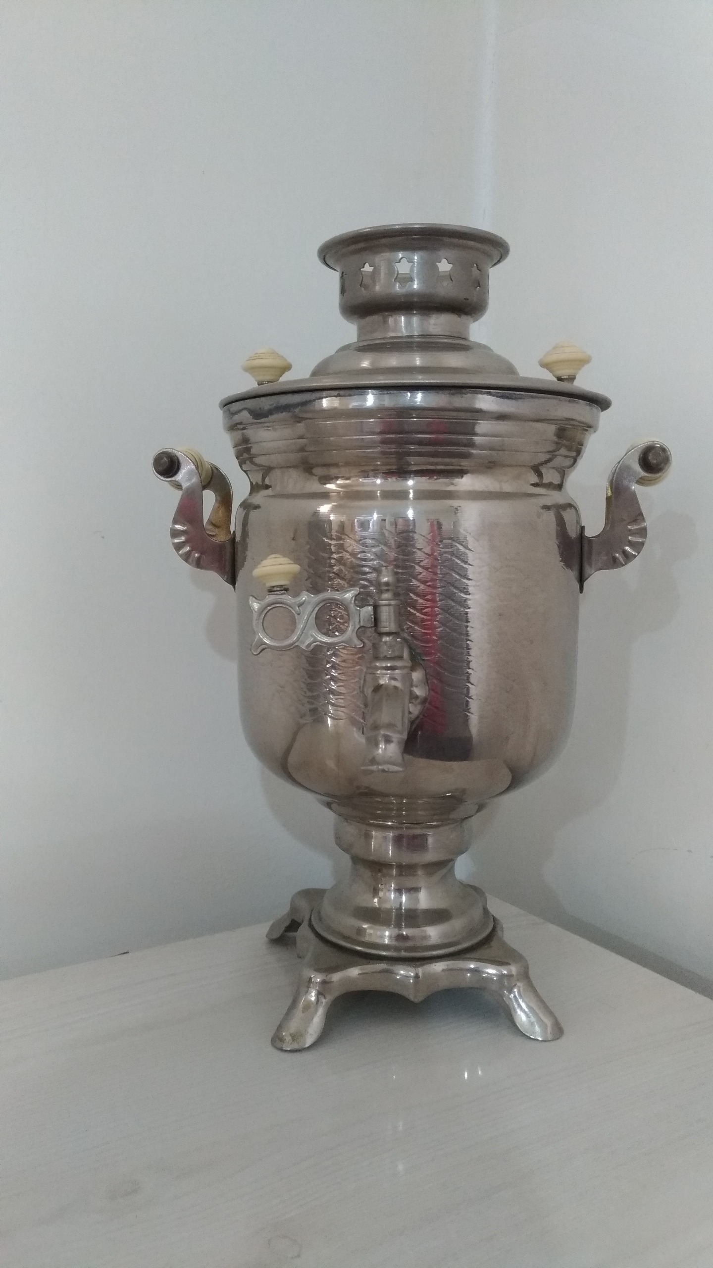 سماور روسی قدیمی وآنتیک خاص و نقلی