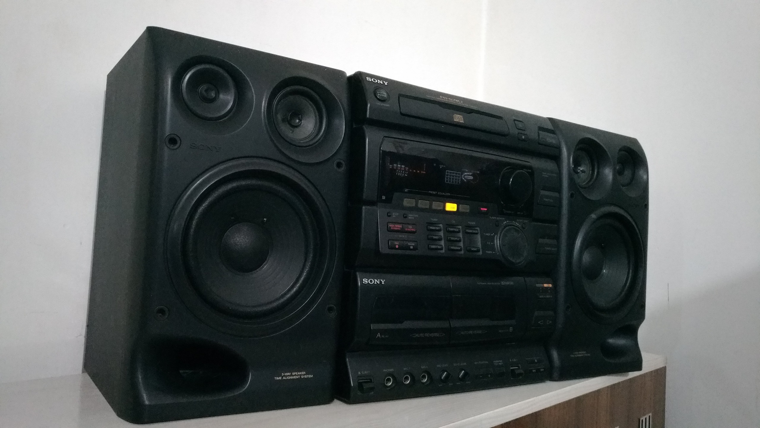 ضبط سونی FH701 فوق العاده قدرتمند طبق توضیحات