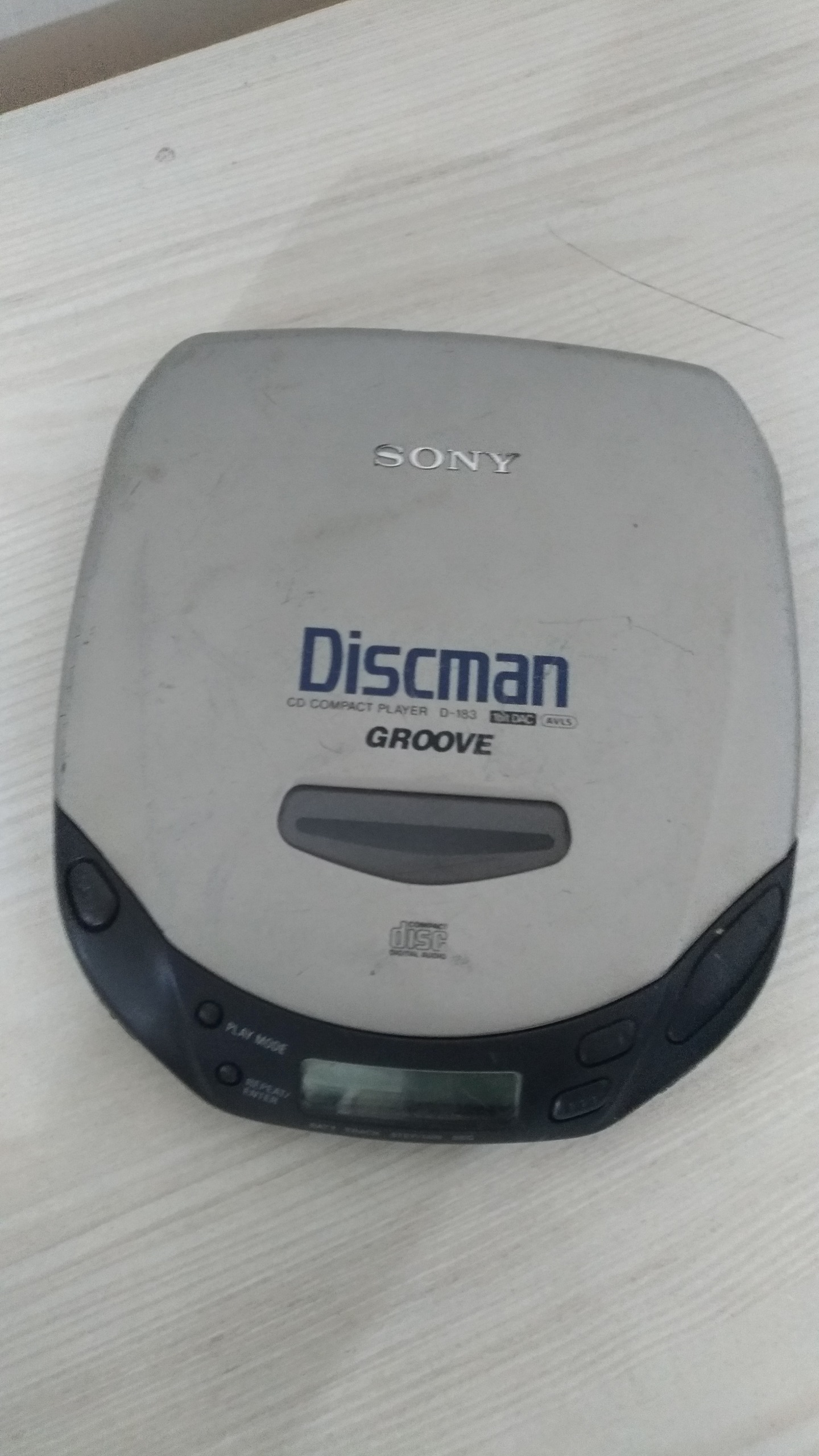 سی دی من سونی ژاپن سالم