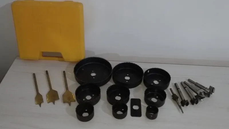 مجموعه 18 تکه گردبر چوب