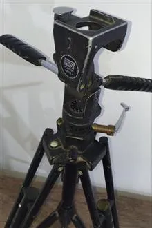 سه