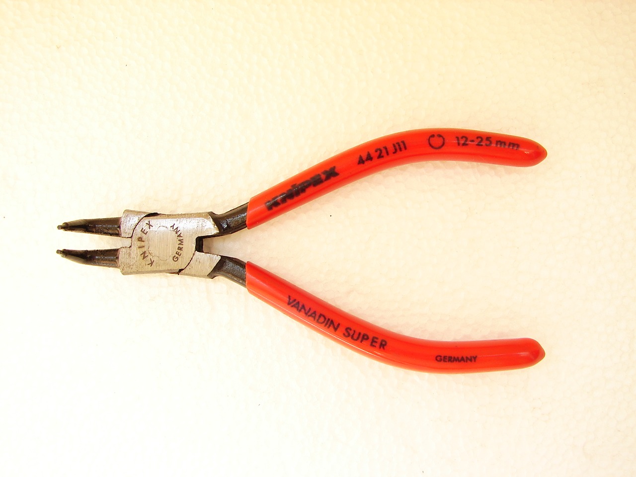 انبر خارجمع کن سرکج کنیپکس Knipex آلمان