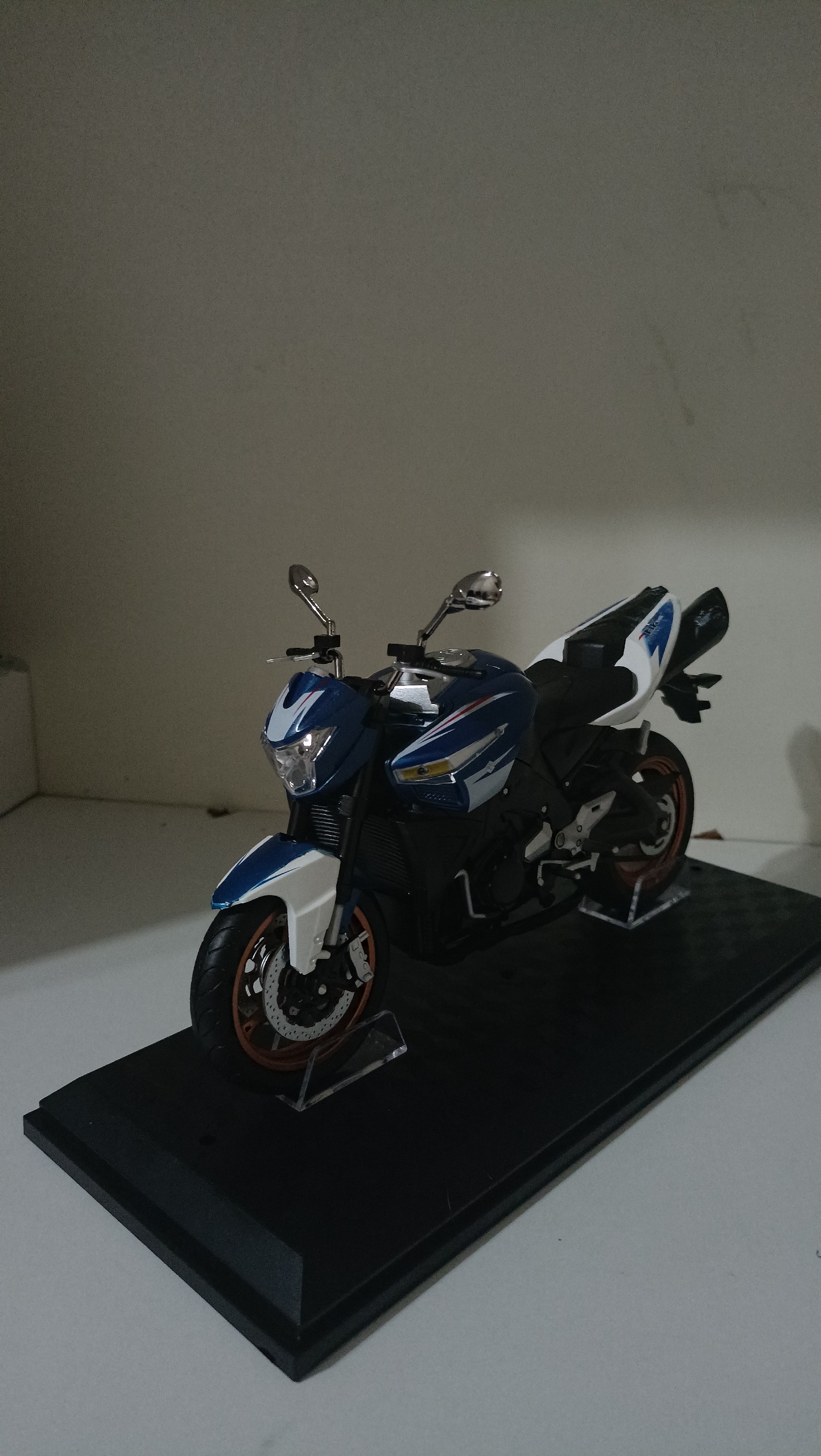 ماکت موتور بیکینگ bking