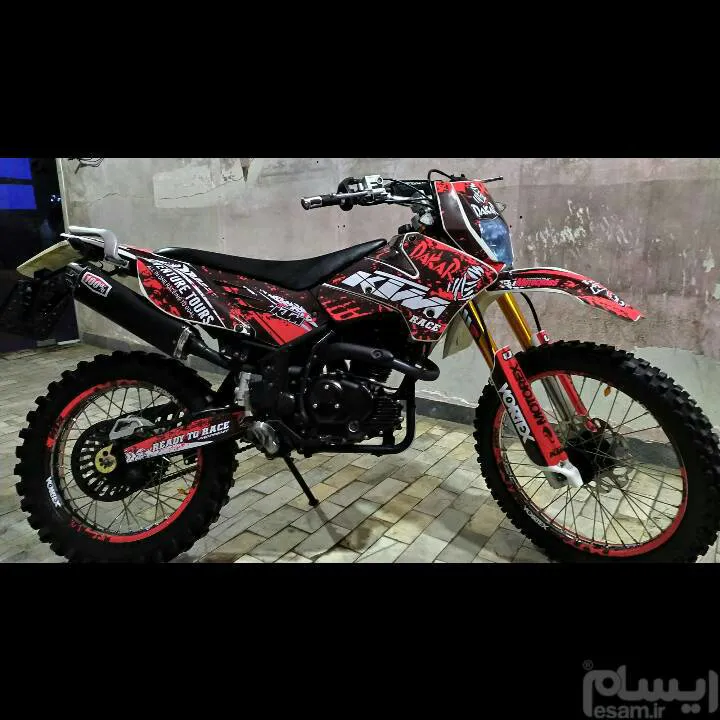 برچسب   نیم ژله ایی  موتور سیکلت فلات جدید