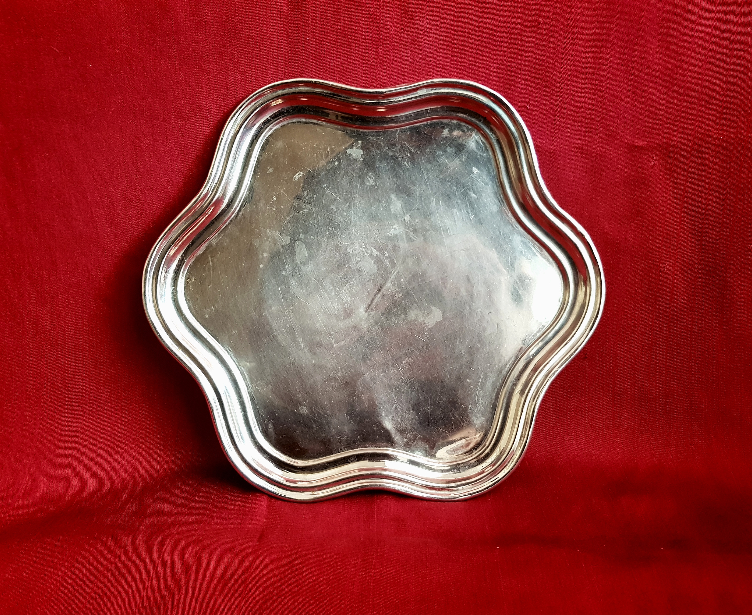 سینی 6قل ورشو (توضیحات)