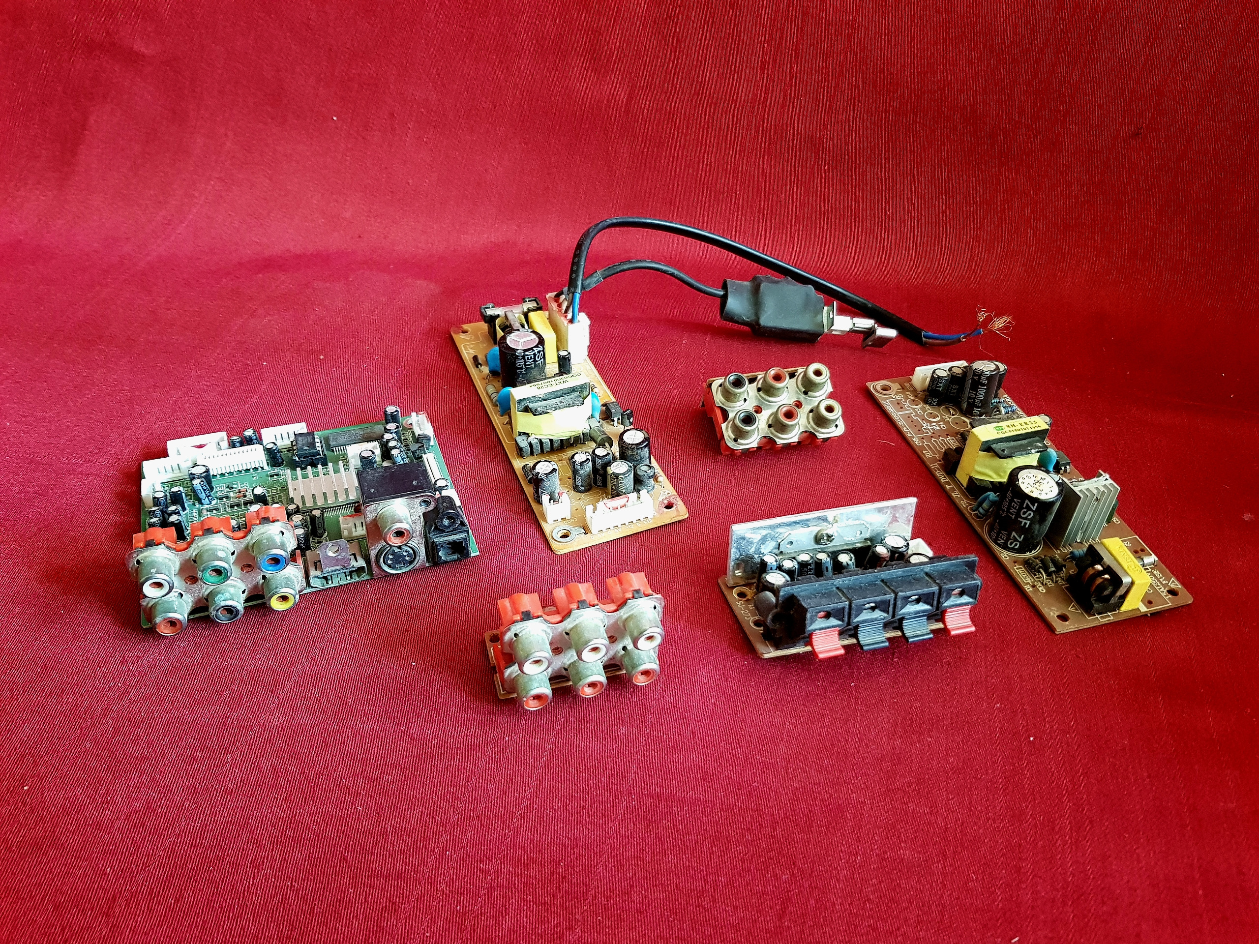 قطعات دستگاه DVD