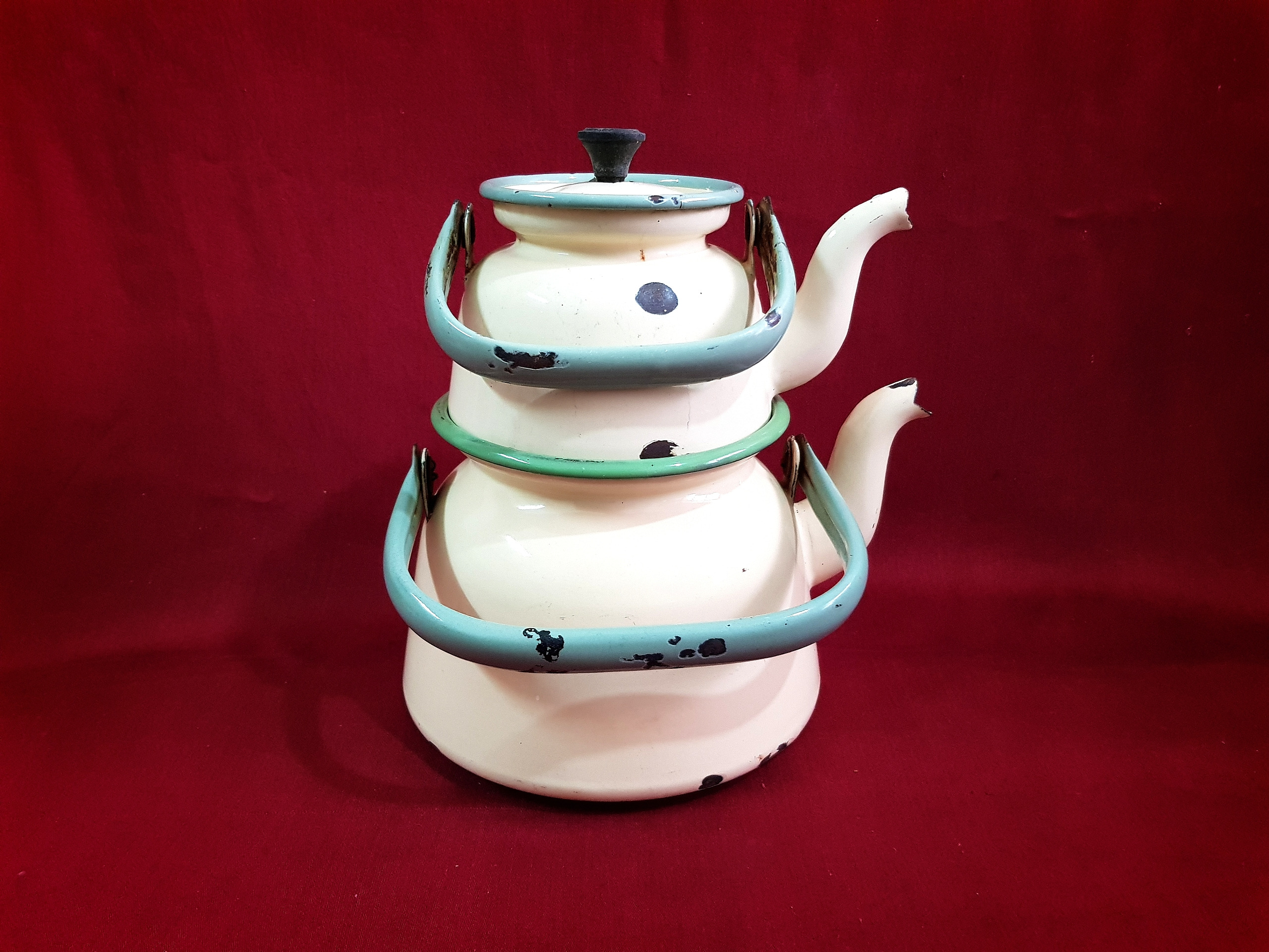 جفت کتری لعابی قدیمی/سایز بزرگ /توضیحات