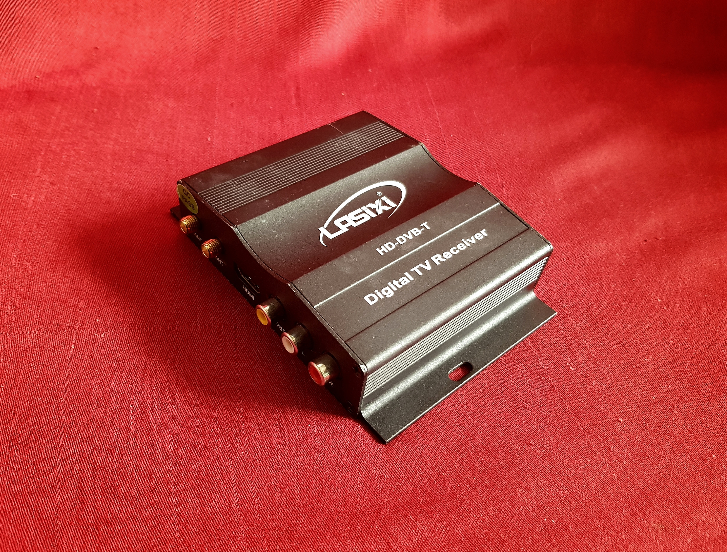 گیرنده دیجیتال خودرو لسیکسی (توضیحات دارد)