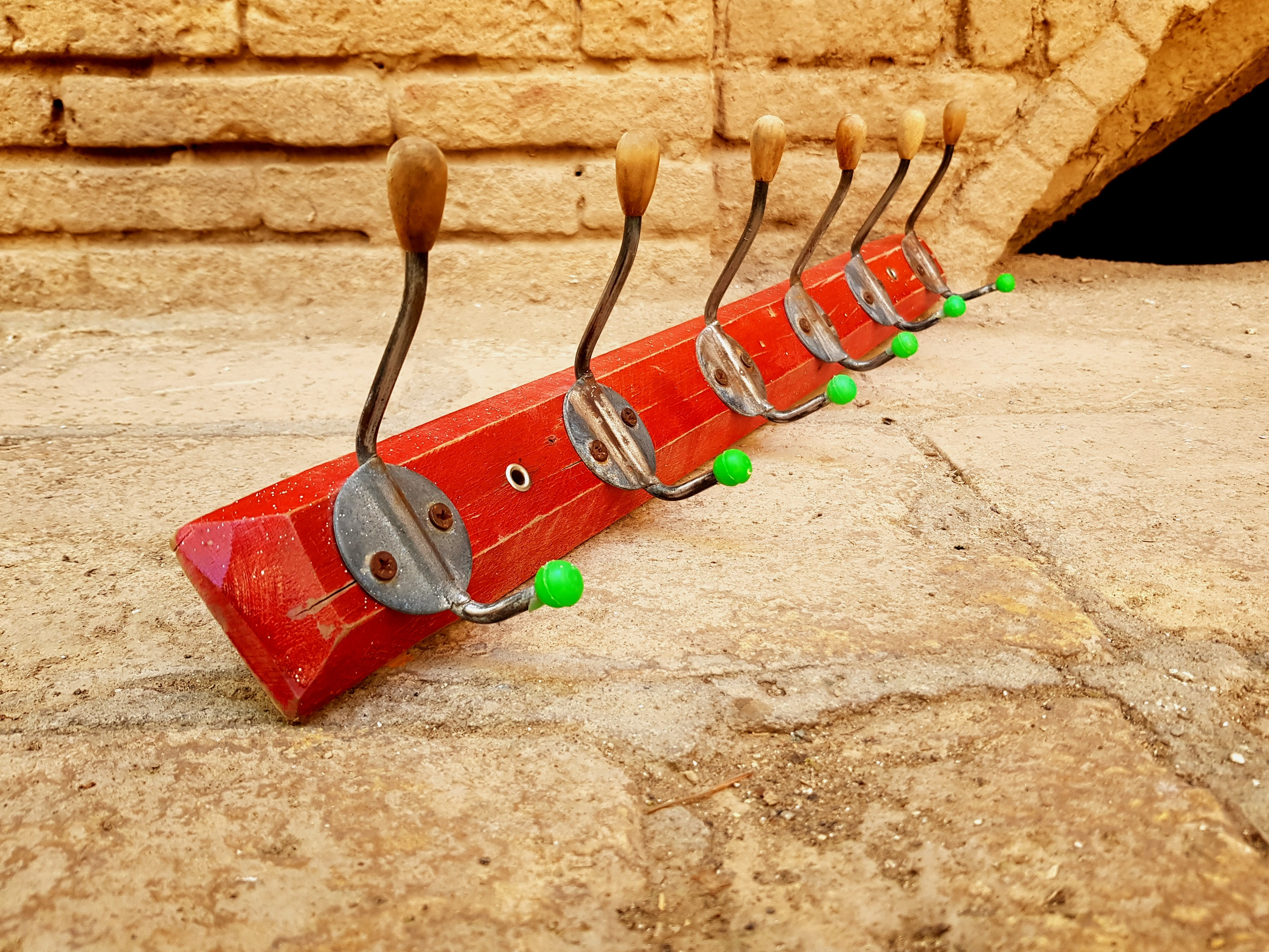 چوب لباسی قدیمی