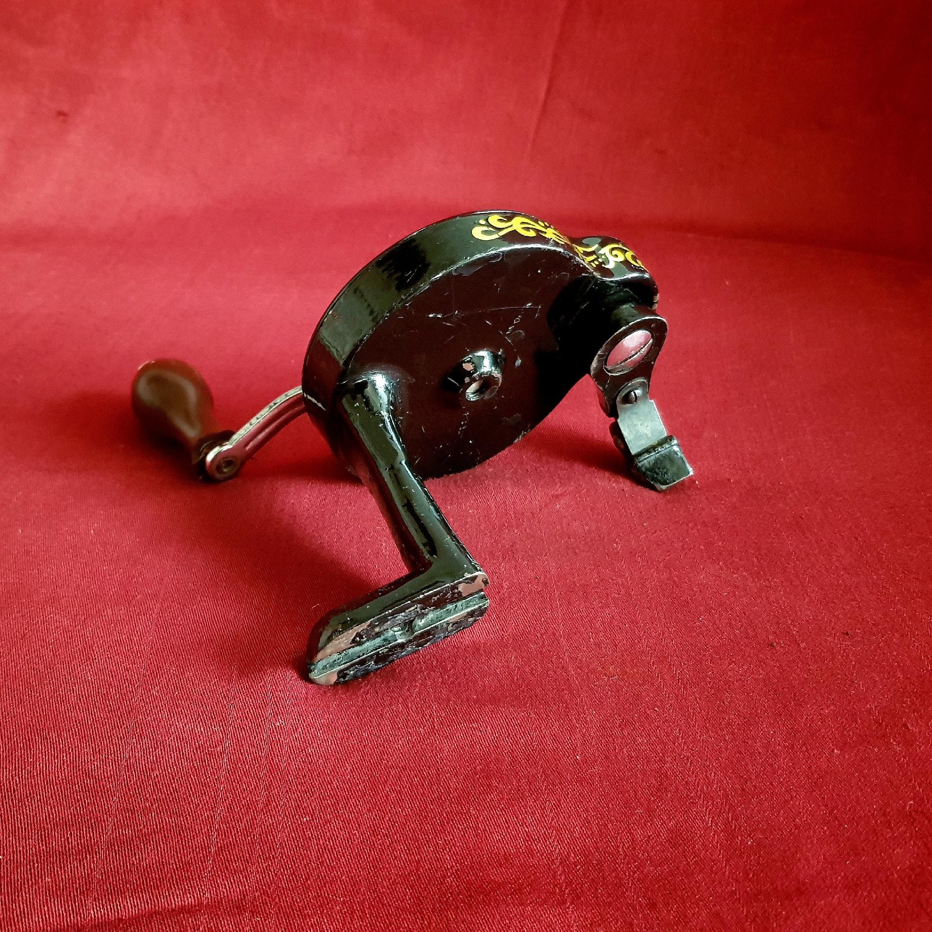 دستگیره چرخ خیاطی دستی