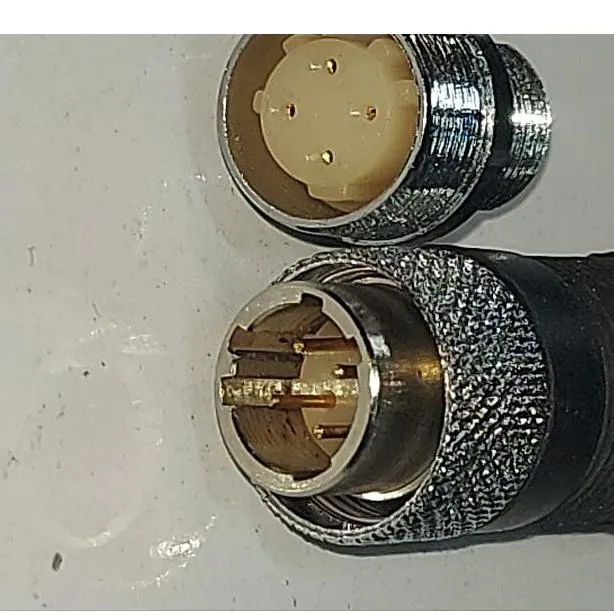 4pin m10