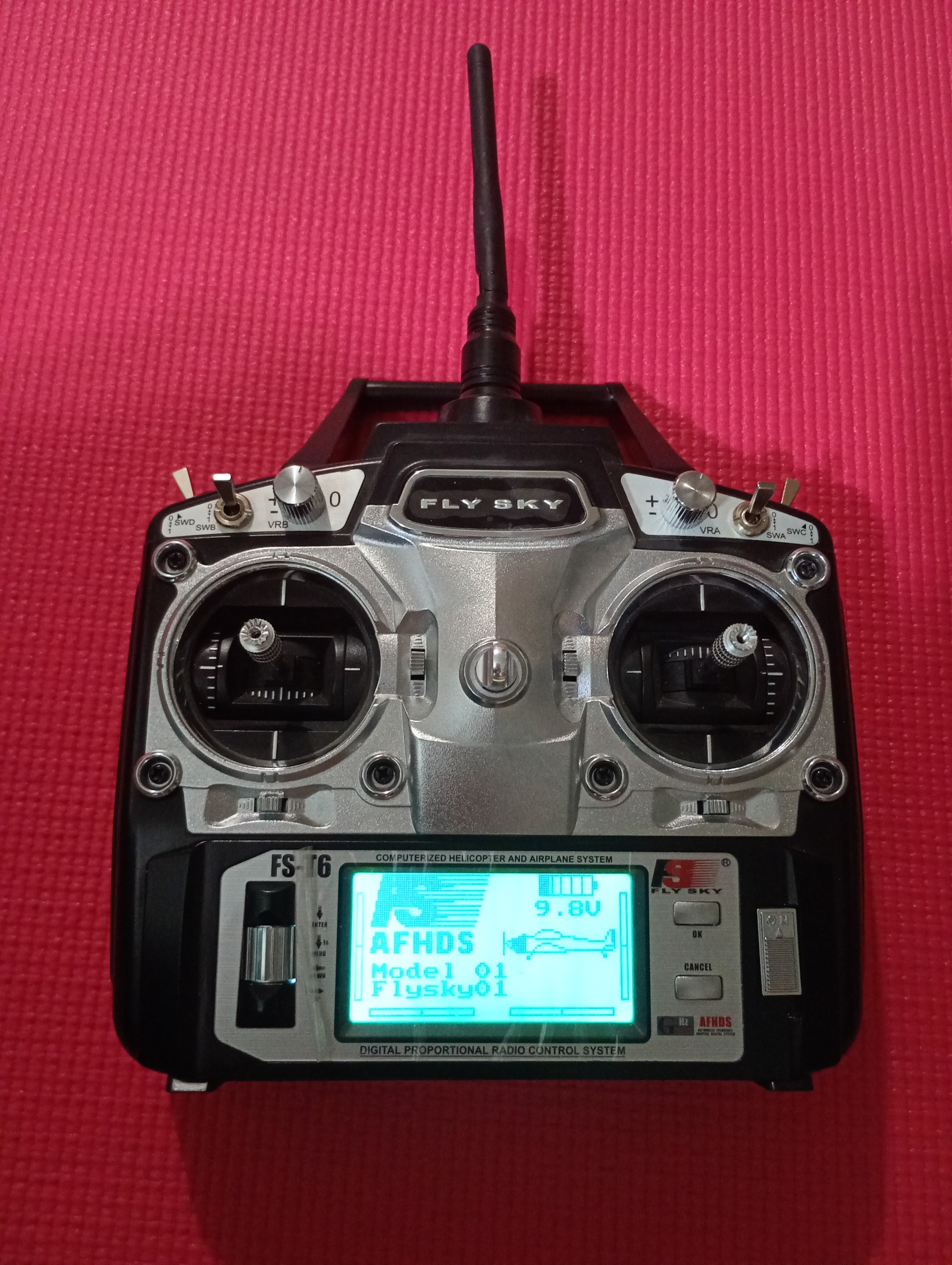 رادیو کنترل مدل Flysky FS-T6