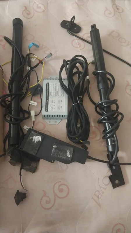 جک صندوق عقب تیگو