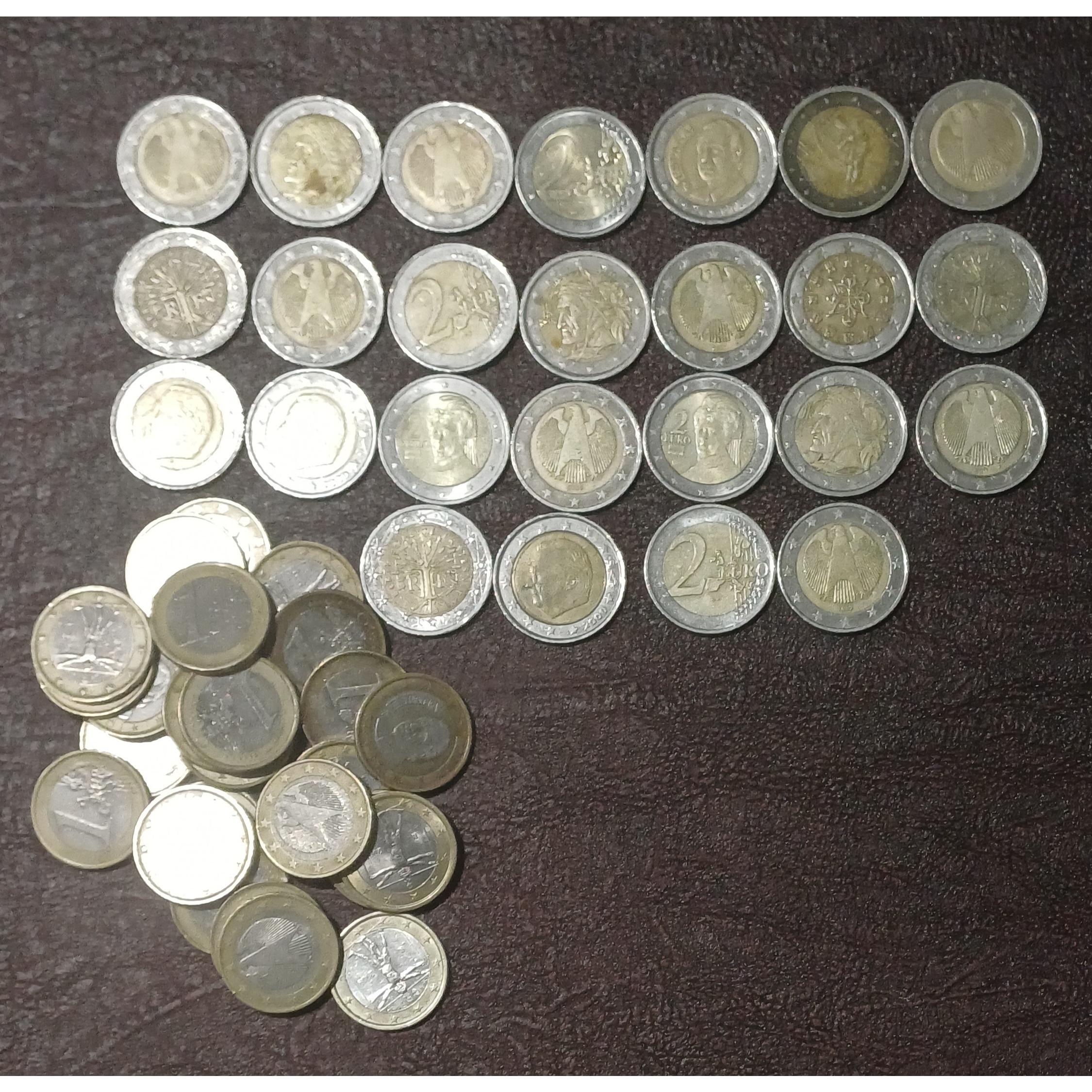 سکه 75 عدد یورو معادل 25 عدد 2 و 25 عدد 1 یورو
