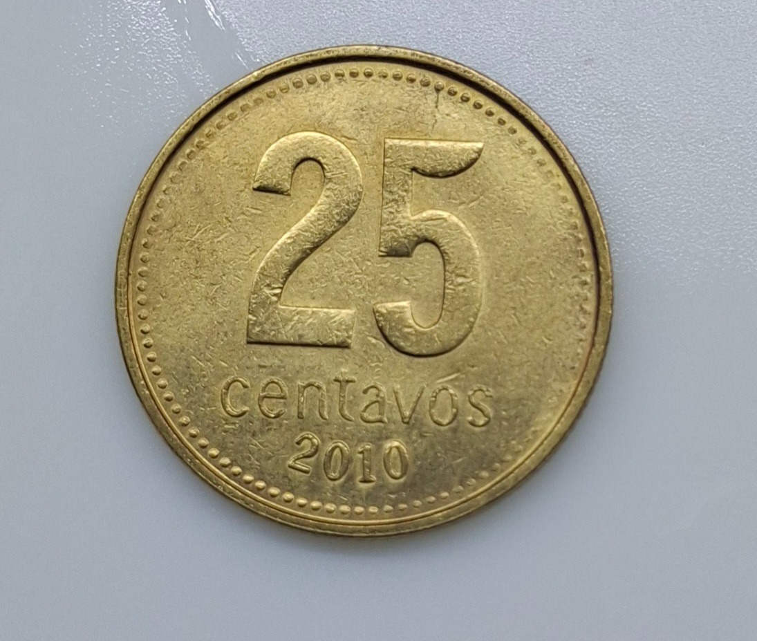 25 سنتاووس آرژانتین