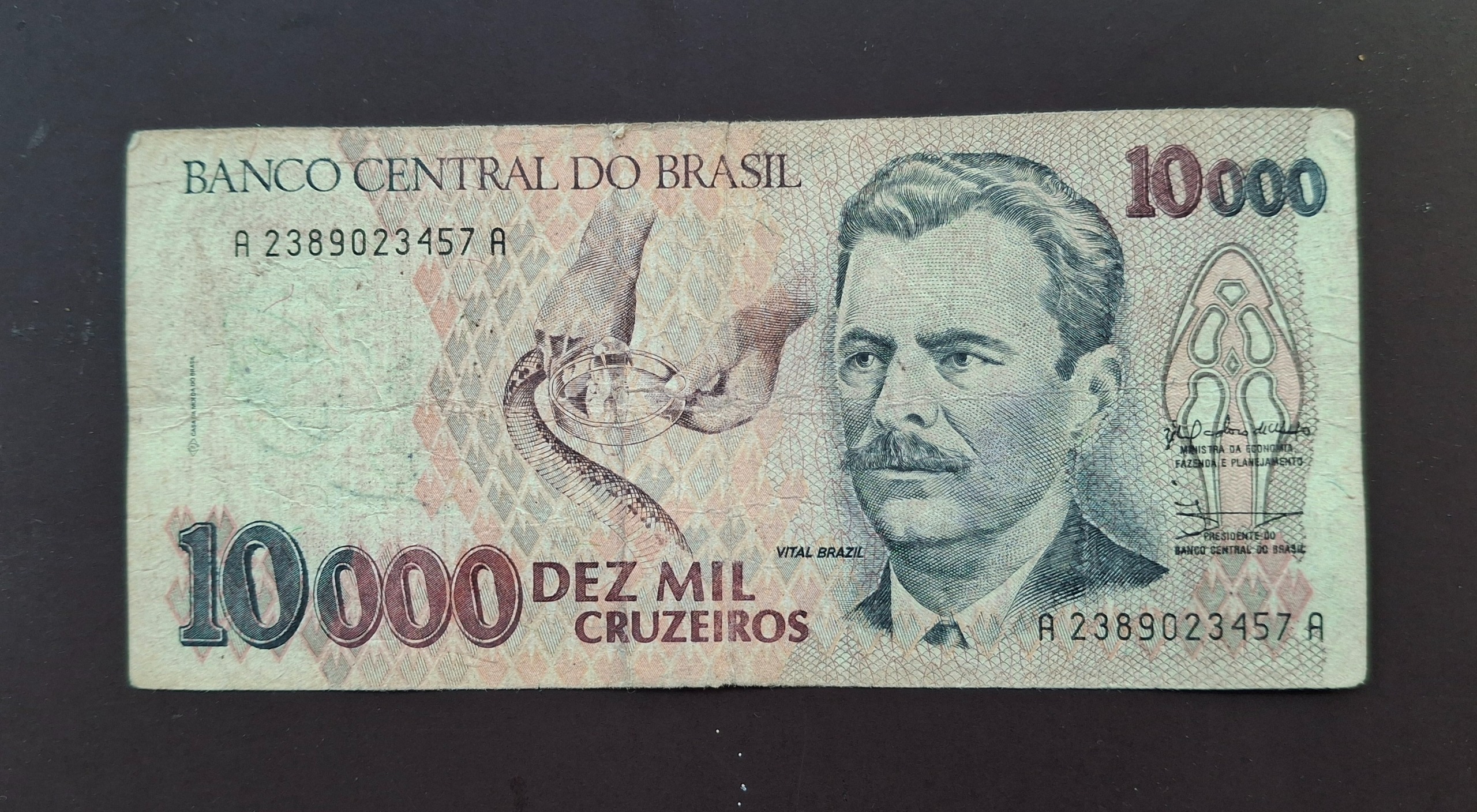 ده هزار کرزیروی قدیم برزیل