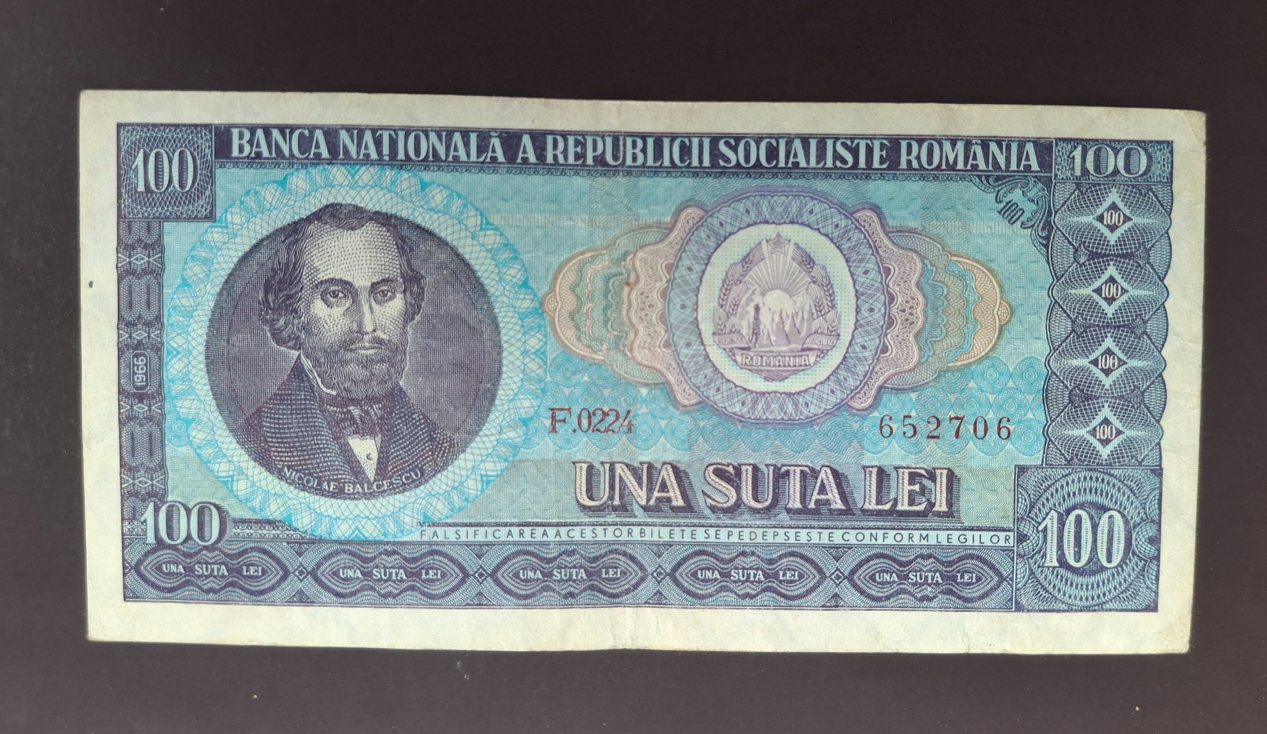 100 ای قدیم رومانی با کیفیت