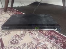 دی