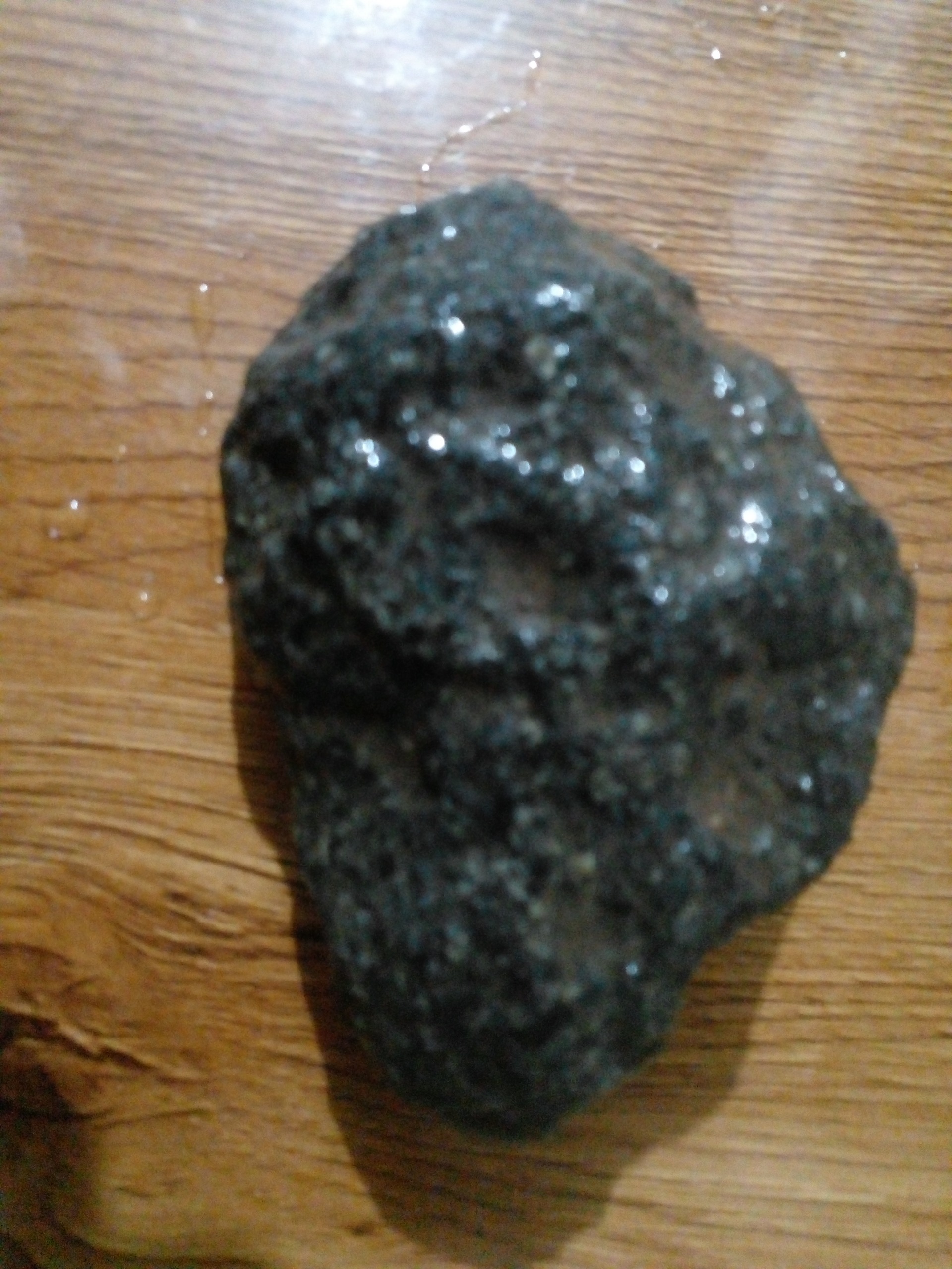 سنگ راف مشکوک