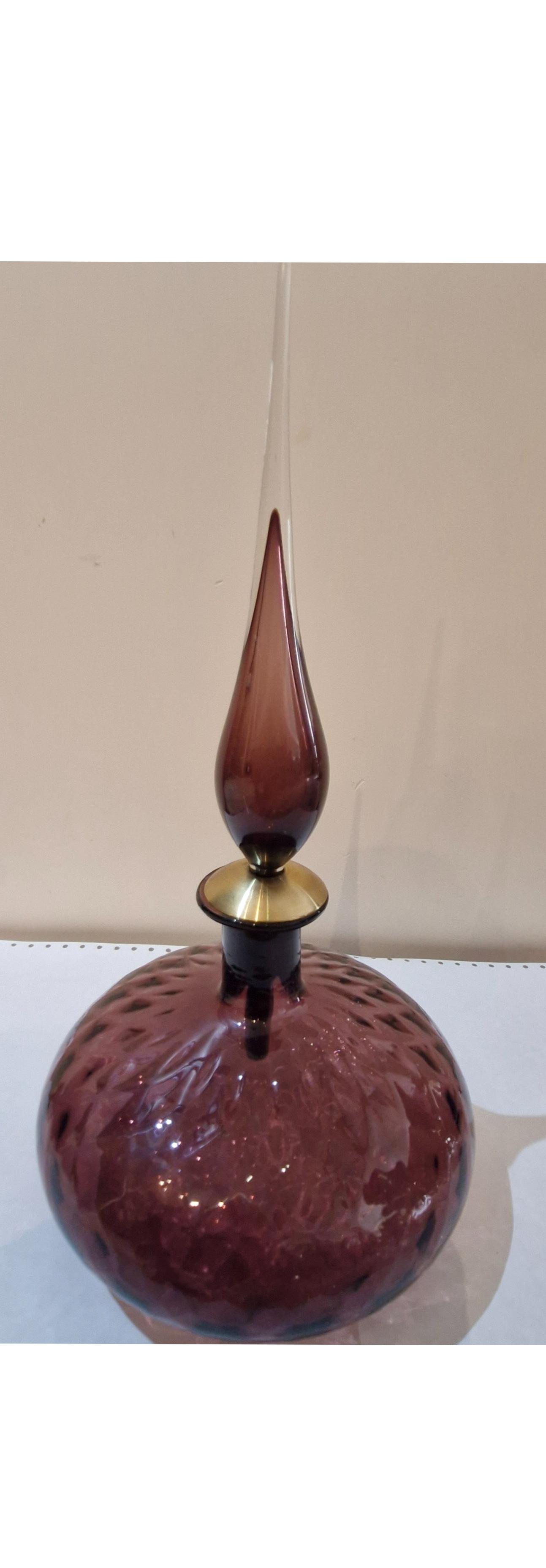 تنگ شیشه ای بسیار خاص و کمیاب