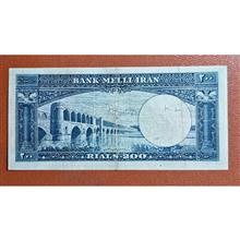 200