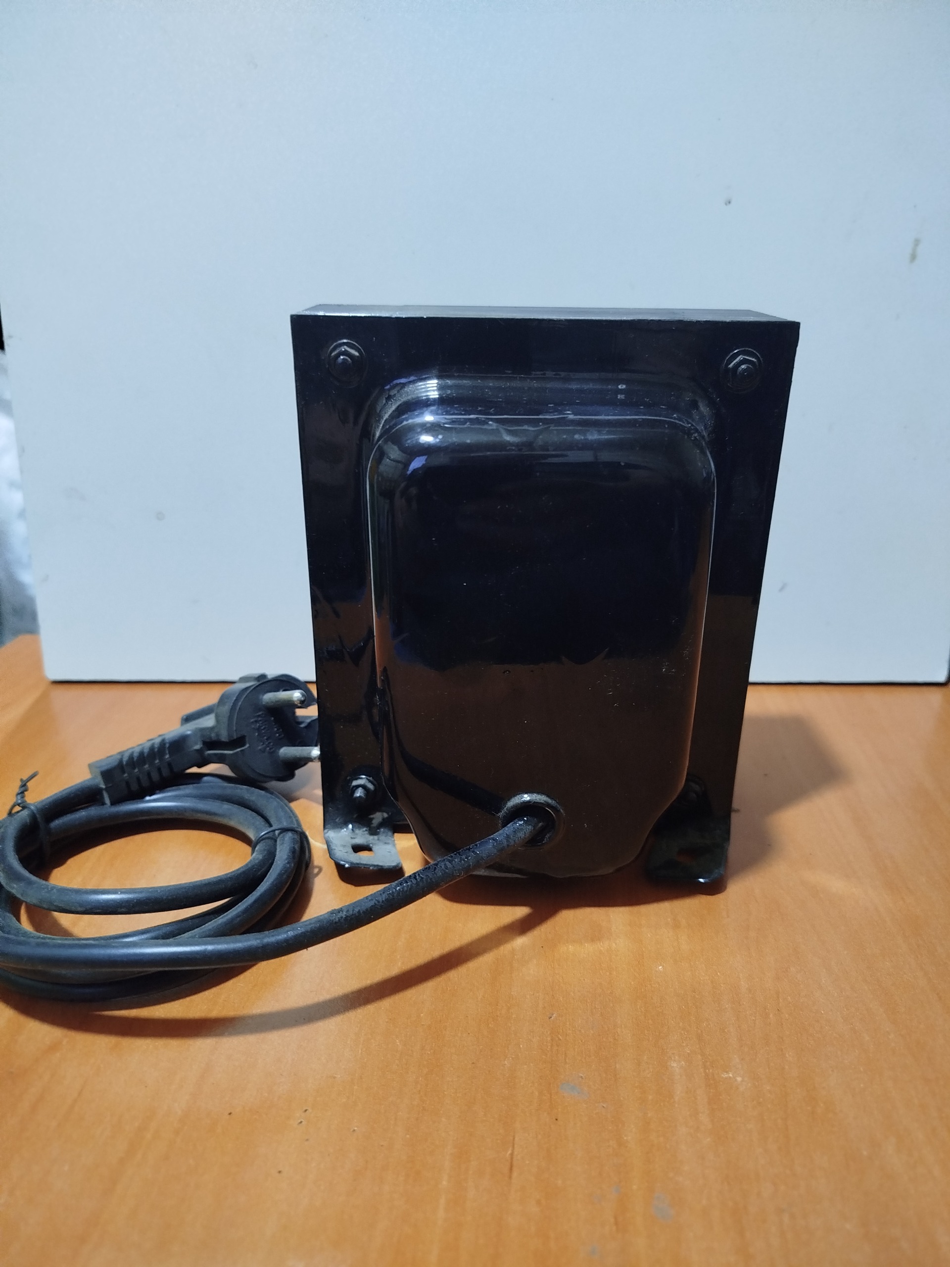 تبدیل 220ولت به 110ولت