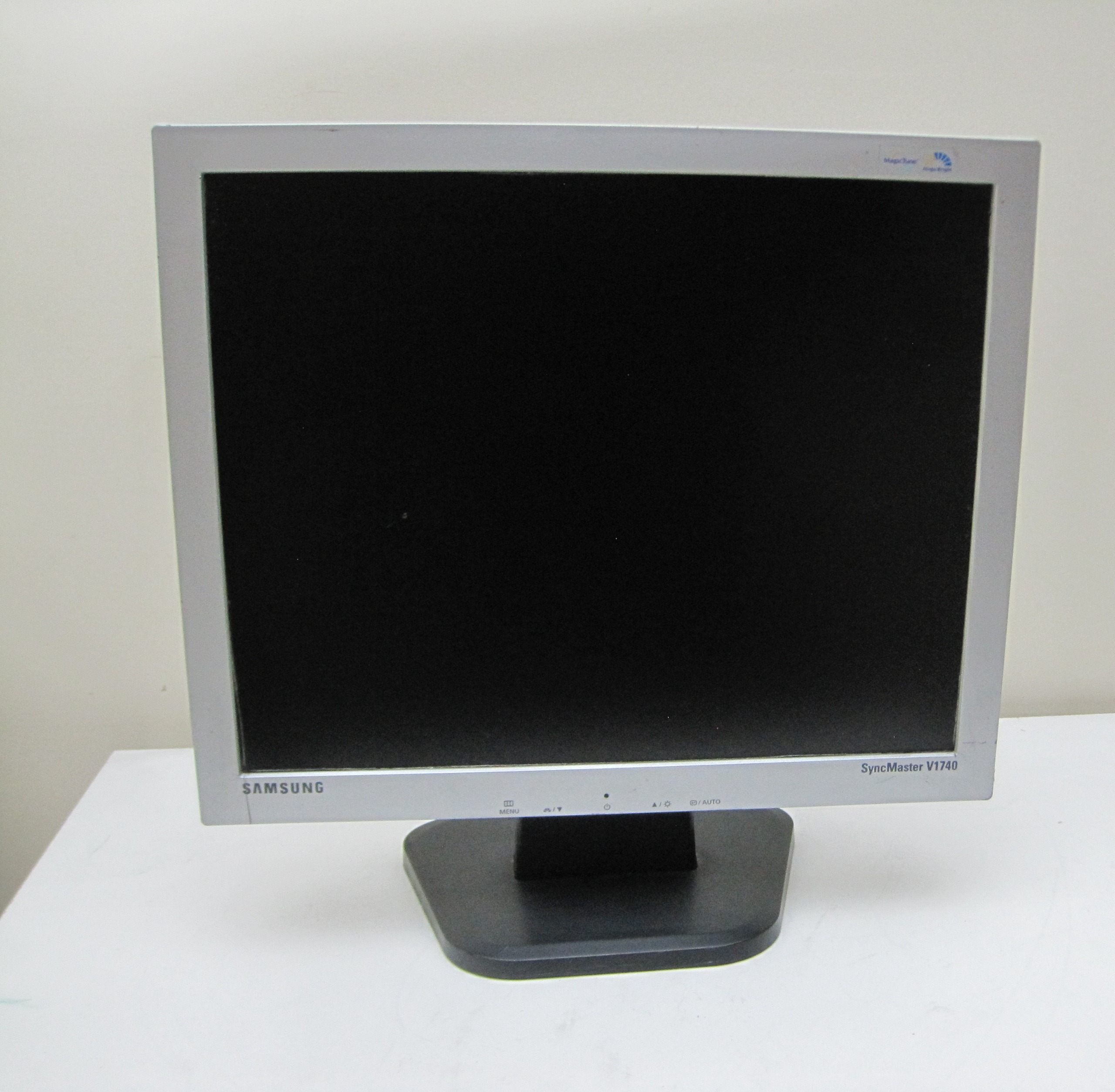 مانیتور 17 سامسونگ Samsung 1740