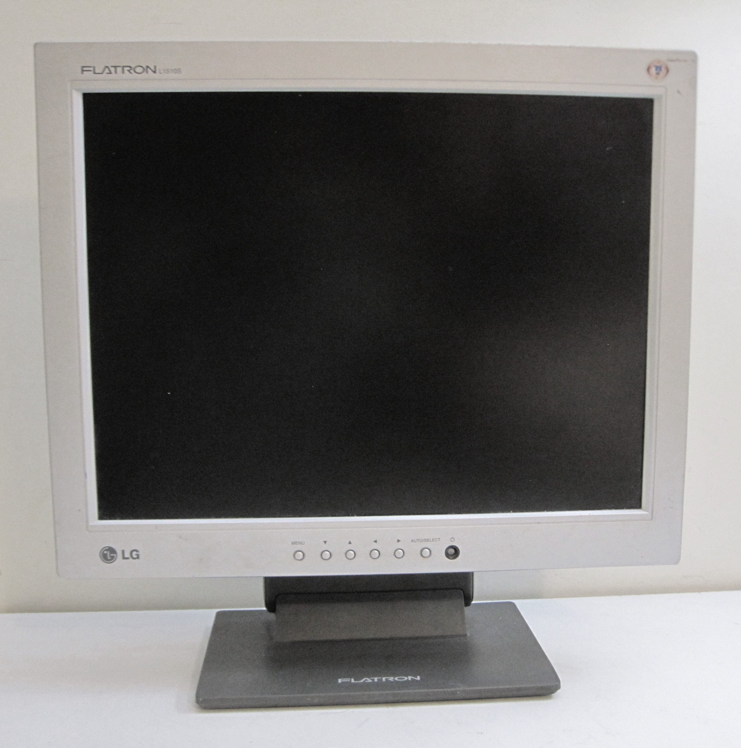 مانیتور 15 الجی LG LCD L1510S سالم