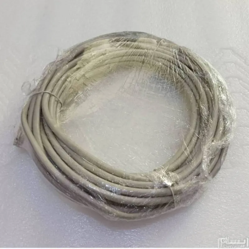 پچکورد شبکه 10 متری CAT5e  UTP 4PR 24AWG