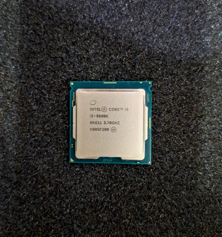 پردازنده Intel Core i5 9600K