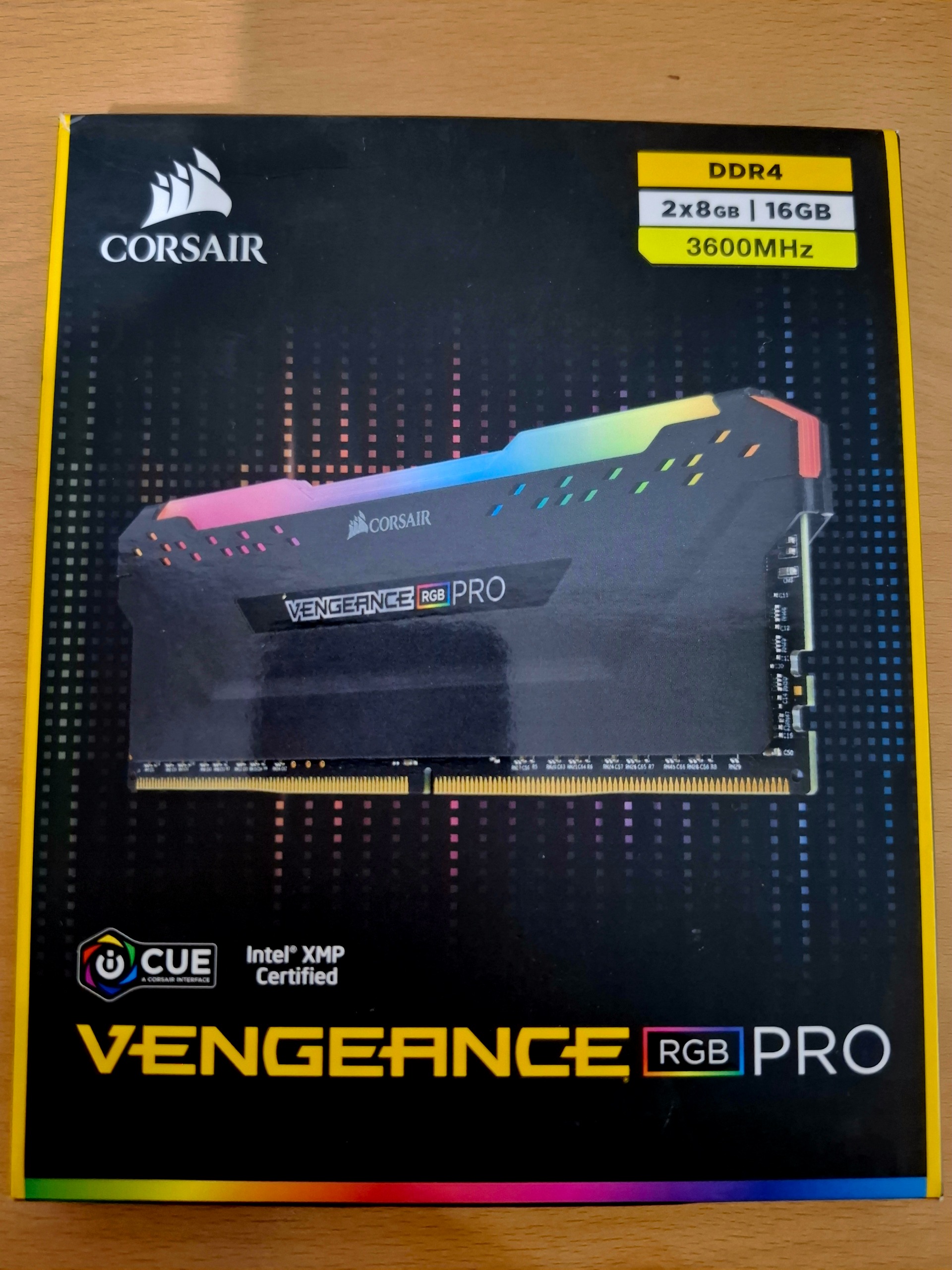 رم DDR4 Corsair Vengeance Pro RGB