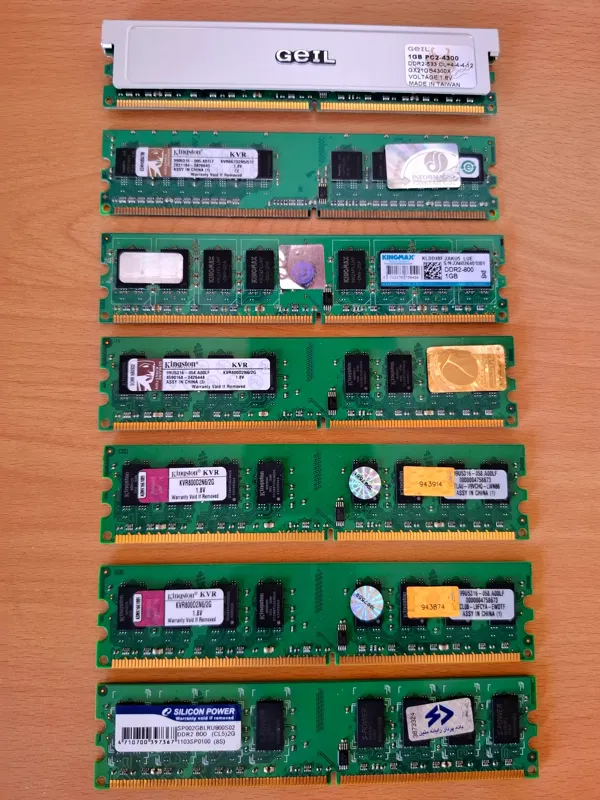 رم 2 گیگ DDR2